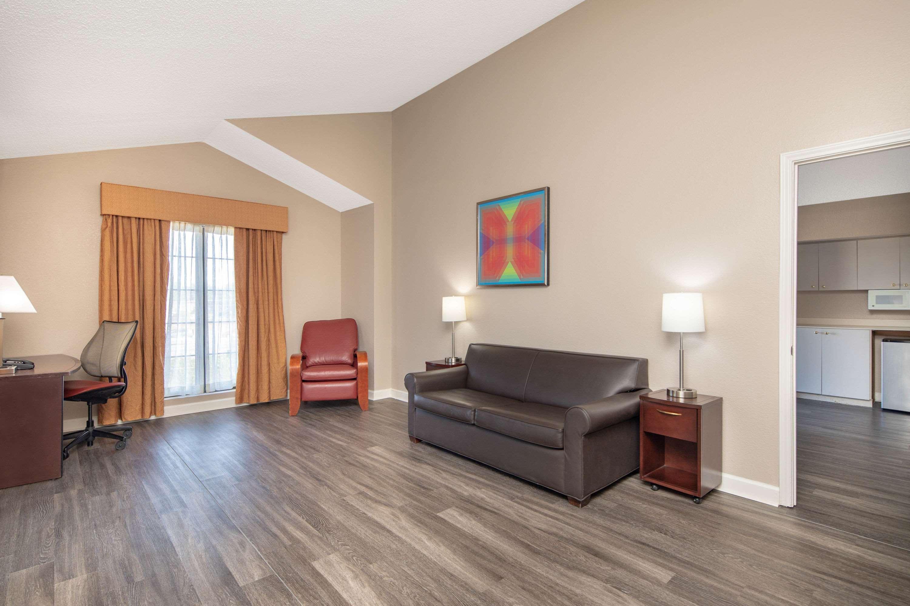 Budget Inn & Suite Atlanta Marietta Stadium Ngoại thất bức ảnh