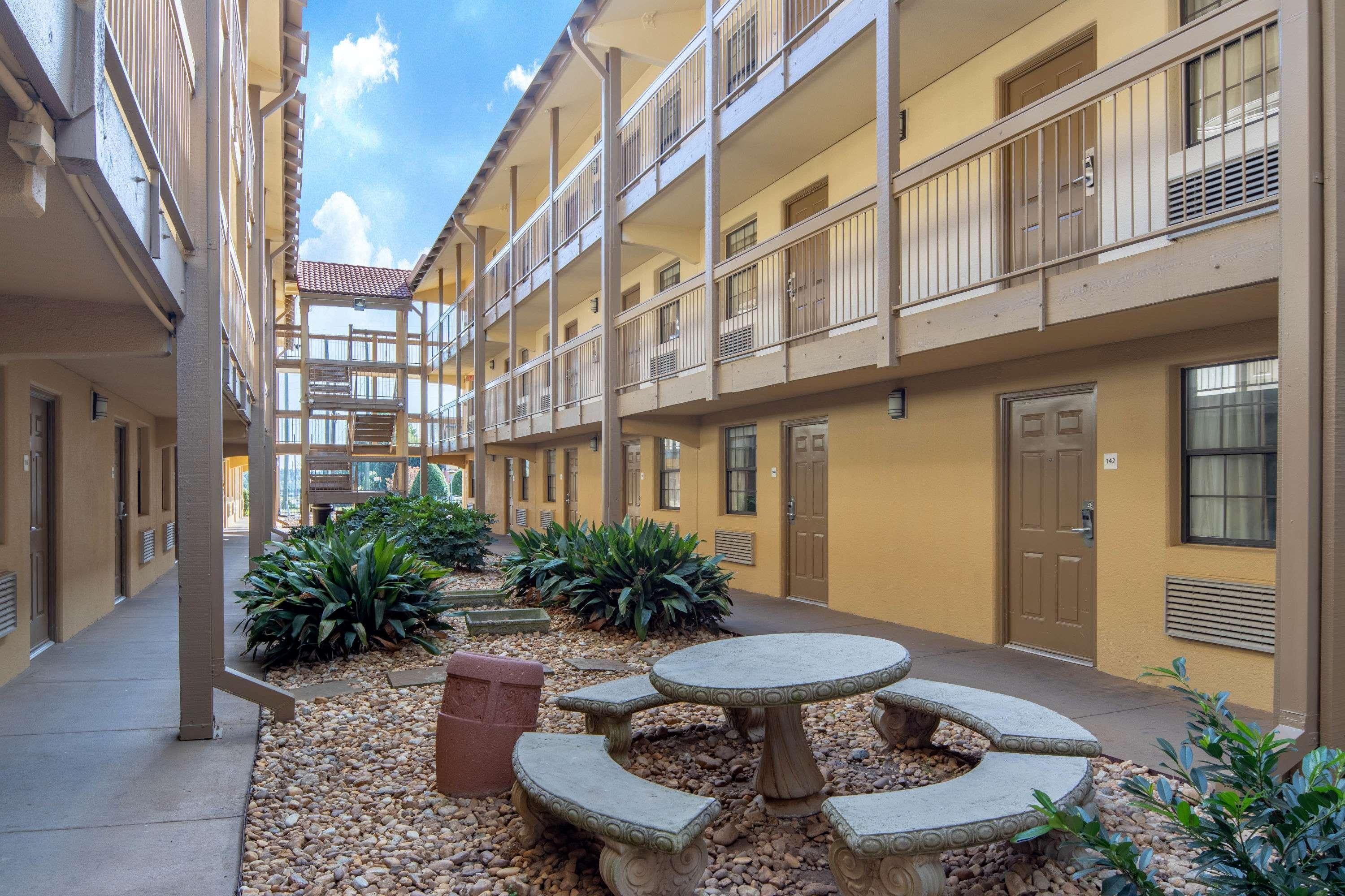Budget Inn & Suite Atlanta Marietta Stadium Ngoại thất bức ảnh
